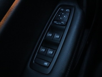 Renault Megane IV Grandtour 1.3 TCe 140 FAP 140KM 2019 Renault Megane 1.3 TCe, Salon Polska, Automat, zdjęcie 20