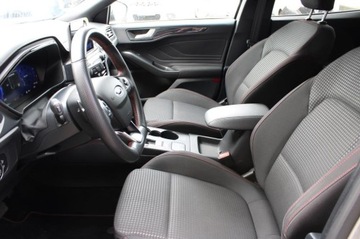 Ford Focus IV Hatchback 1.5 EcoBlue 120KM 2021 FORD Focus ST-LINE, zdjęcie 8