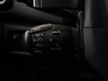 Citroen C5 Aircross SUV 1.5 BlueHDI 131KM 2021 Citroen C5 Aircross 1.5 HDi Automat Feel, zdjęcie 33