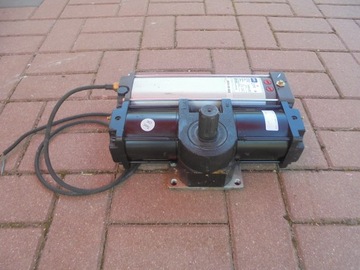 BFT SUB R NAPĘD HYDRAULICZNY DO BRAMY 400NM 800KG