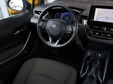 Toyota Corolla XII Sedan 1.5 VVT-i 125KM 2022 Toyota Corolla 1.5 VVT-i, Salon Polska, zdjęcie 6