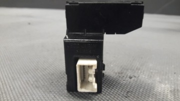 84010-12110 PŘEPÍNAČ HODINY COROLLA E11