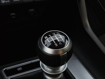 Hyundai Elantra VII Sedan 1.6 MPI 123KM 2021 Hyundai Elantra 1.6 132KM 2WŁ SalonPL Pakiet Zimow, zdjęcie 26