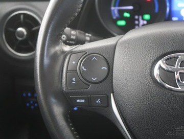 Toyota Auris II Hatchback 5d Facelifting 1.8 Hybrid 136KM 2016 Toyota Auris Hybrid, Salon Polska, 1. Właściciel, zdjęcie 18