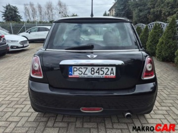Mini One II Hatchback 1.4 95KM 2009 MINI ONE Sprawdz nasza oferte Skorzana tapicerka 1.4 Benzyna 95KM, zdjęcie 6