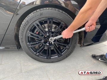 ДИНАМОМЕТРИЧЕСКИЙ КЛЮЧ 17/19/21 1/2 28-210 Нм ДЛЯ КОЛЕС