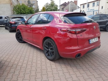 Alfa Romeo Stelvio SUV Facelifting 2.2 Turbo 210KM 2021 Alfa Romeo Stelvio 2.2 T VELOCE Q4 210CV AUTO, zdjęcie 2