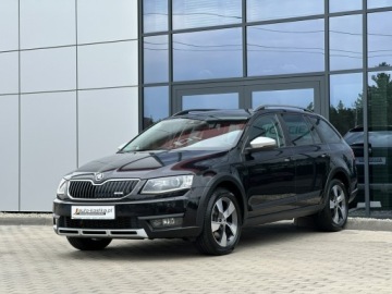 Skoda Octavia III Scout 2.0 TDI 184KM 2015 Škoda Octavia Skoda Octavia Alu Bixenon LED, zdjęcie 2