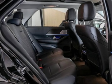 Mercedes GLE V167 SUV Facelifting 2.0 300d 269KM 2026 MERCEDES-BENZ GLE 300 d 4-Matic AMG Line 2.0 (269KM) 2026, zdjęcie 10