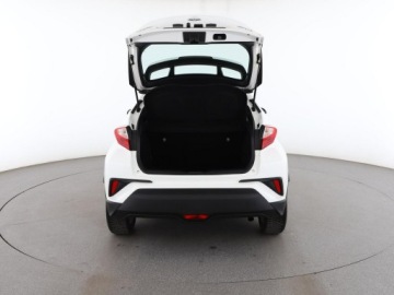 Toyota C-HR I Crossover 1.8 Hybrid 122KM 2018 Toyota C-HR navi kamera grzane fotele ACC LED, zdjęcie 18
