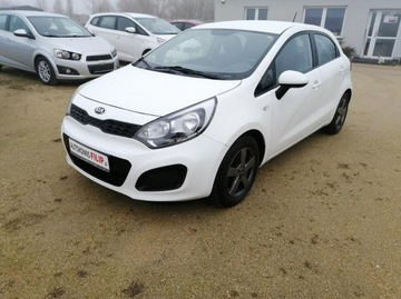 Kia Rio III Hatchback 3d 1.2 DOHC CVVT 85KM 2014 Kia Rio 1.2 85 km klima, elektryka, zadbany