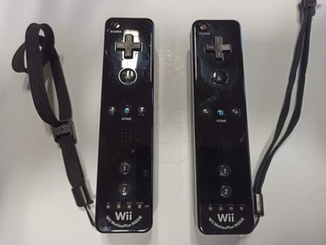 NINTENDO WII U 32 ГБ + ГЕЙМПАД + ИГРА MARIO KART 8 + 2x WIILOT + 2 РУЛЯ