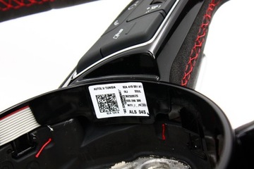 НОВЫЕ НАКЛАДКИ РУЛЕВОГО КОЛЕСА ИЗ АЛЬКАНТАРЫ AUDI RS3 8Y 82A419091AT IXJ