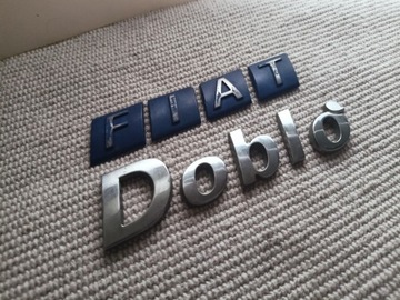 Значок Логотип Эмблема Надпись Логотип Fiat Doblo I