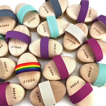 Tampico Agawa Cactus Острая сухая массажная щетка Purple Belt NOBLE