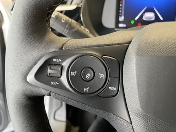 Opel Corsa F Hatchback 5d 1.2 Turbo 100KM 2024 Opel Corsa SE Edition 2024 1.2 Benzyna 101KM, zdjęcie 9