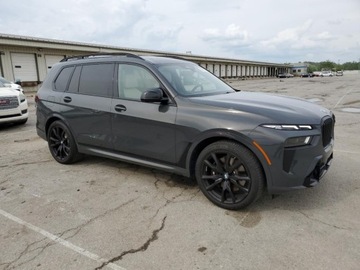 BMW X7 2024 BMW X7 M60I 2024 4.4l 4.4 Benzyna 523KM, zdjęcie 4