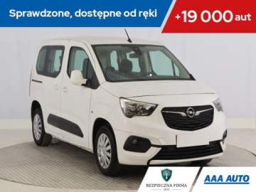 Opel Combo E Kombivan 1.5 Diesel 131KM 2019 Opel Combo 1.5 CDTI, Salon Polska, VAT 23%, Klima