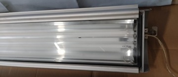 КРЕПЛЕНИЕ ПОТОЛОЧНОГО СВЕТИЛЬНИКА EMERGILITE