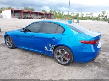 Alfa Romeo Giulia II Sedan 2.0 TBi 280KM 2017 Alfa Romeo Giulia 2017 Alfa Romeo Giulia AWD 2.0 Benzyna 280KM, zdjęcie 4