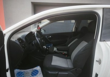 Volkswagen Polo V Hatchback 5d 1.2 60KM 2013 Volkswagen Polo Volkswagen Polo 1.2 Trendline 1.2 Benzyna 60KM, zdjęcie 4