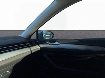 Volkswagen Passat B8 Limousine 1.8 TSI BlueMotion Technology 180KM 2017 Volkswagen Passat 1.8TSI 180KM DSG Highline LED SalonPolska,SerwisASO,Supe, zdjęcie 31