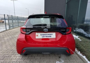 Toyota 2023 Toyota Yaris 1.5 Hybrid 92KM Automat CVT Comfort Vat 23 1.5 Hybryda 116KM, zdjęcie 7
