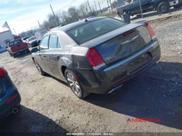 Chrysler 300C II 2021 Chrysler 300 2021 r., 3,6 L 4x4 3.6 Benzyna 292KM, zdjęcie 3