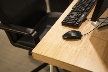 Защитная наклейка на настольный коврик 40х65см.