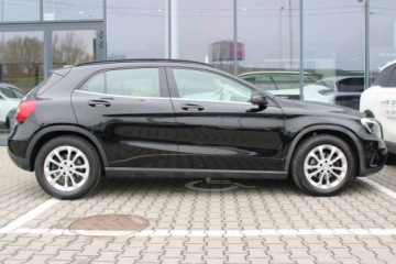 Mercedes GLA I Off-roader 1.6 200 156KM 2015 Mercedes-Benz Klasa GLA GLA 200, zdjęcie 3