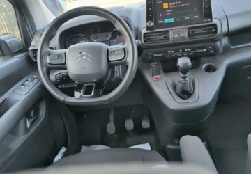 Citroen Berlingo III Osobowy M 1.2 PureTech 110KM 2023 Citroen Berlingo M 1.2 PureTech Feel SS N1 SalonPL FVat Gwarancja od RiA, zdjęcie 10