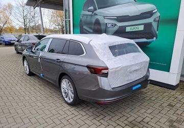 Skoda Superb IV Kombi 2.0 TSI 204KM 2025 Skoda Superb 2.0 TSI 204KM DSG LAURIN KLEMENT, dostepny od reki 2.0, zdjęcie 1