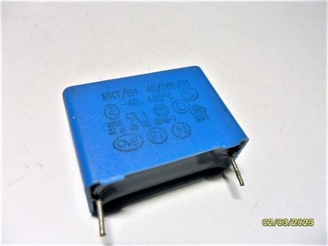 Kondensatory 0,47 uF / 300 V AC