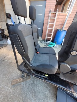KOMPLET SEDADLA PŘEDNÍ PARTNER IV RIFTER COMBO E BERLINGO AIR NÁDRŽ