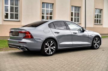 Volvo S60 III 2022 R-DESIGN__ 5 SZTUK W OFERCIE, zdjęcie 14