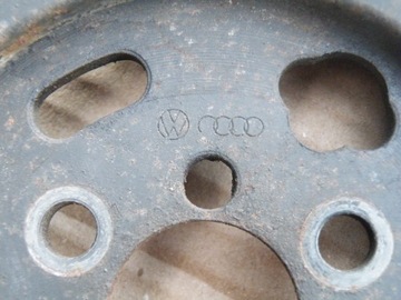 AUDI A4 B5 VW PASSAT KOLO ŘEMENICE PUMPY SERVA 028145255F