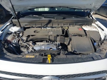 Mercedes GLB 2023 Mercedes-Benz GLB 250 2023 2.0 Benzyna 221KM, zdjęcie 8