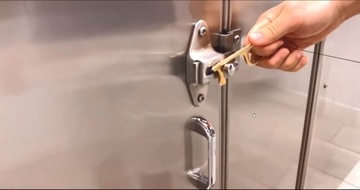 Бесконтактный ключ брелок для дверей, платежей