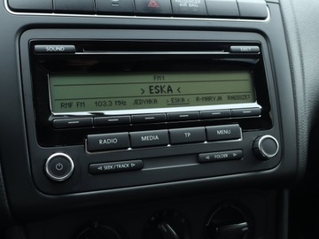 Volkswagen Polo V Hatchback 5d 1.2 TDI-CR DPF 75KM 2012 VW Polo 1.2 TDI, Klima, zdjęcie 11