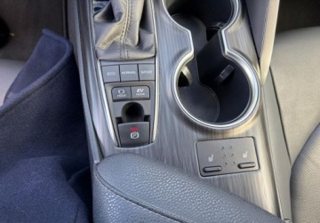 Toyota Camry IX Sedan 2.5 Hybrid Dynamic Force 218KM 2023 Toyota Camry Pierwszy wlasciciel, bezwypadkowy, FV23 2.5 Hybryda 218KM, zdjęcie 9