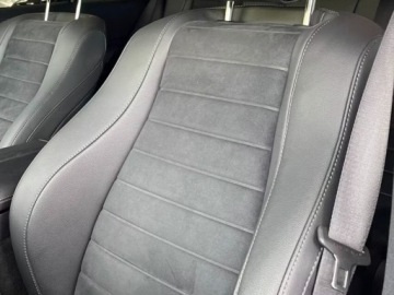 Mercedes GLE V167 SUV Facelifting 2.0 300d 269KM 2025 MERCEDES-BENZ GLE 300 d 4-Matic AMG Line 2.0 (269KM) 2025, zdjęcie 3