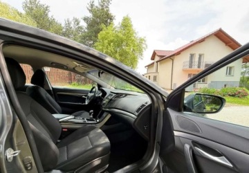 Hyundai i40 Sedan 1.7 CRDi 115KM 2012 Hyundai i40 Hyundai i40 1.7 CRDi Comfort 1.7 Diesel 115KM, zdjęcie 22