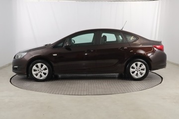 Opel Astra J Sedan 1.4 Turbo ECOTEC 140KM 2015 Opel Astra 1.4 T, Salon Polska, Serwis ASO, Klima, zdjęcie 2