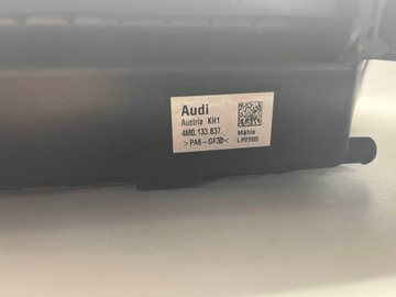 AUDI Q7 3.0 TDI KRYT POUZDRO FILTRU VZDUCHU 4M0133837