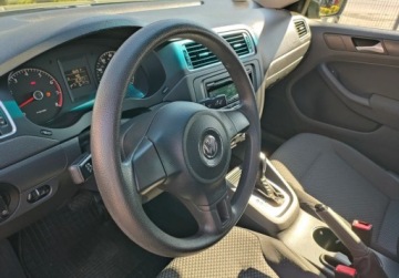 Volkswagen Jetta VI 2014 Volkswagen Jetta Super Stan Automat 2.0 8V 115KM GWARANCJA Zobacz 2.0, zdjęcie 15