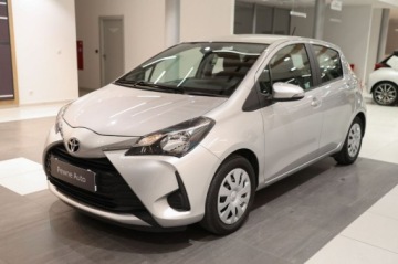 Toyota Yaris III Hatchback 5d Facelifting 2017 1.5 Dual VVT-iE 111KM 2017 Toyota Yaris 1.5 Active 1.5 BenzynaLPG 111KM, zdjęcie 1