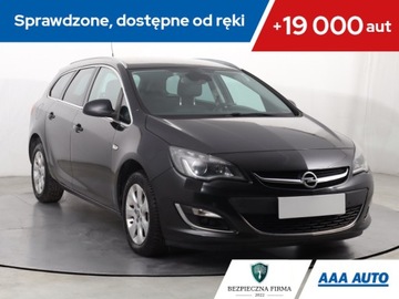Opel Astra J Sports Tourer Facelifting 1.6 CDTI  136KM 2014 Opel Astra 1.6 CDTI, Salon Polska, Xenon, Klima