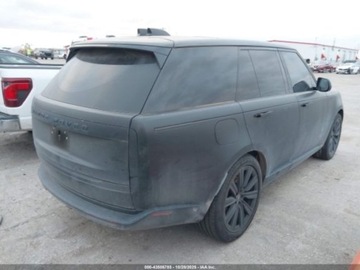Land Rover 2023 Land Rover Range Rover 2023r., 4x4, 4.4L 4.4 Benzyna 523KM, zdjęcie 3