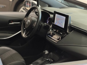 Toyota Corolla XII TS Kombi Facelifting 2.0 Hybrid Dynamic Force 196KM 2022 Toyota Corolla Comfort + Tech + Style / Kamera cof, zdjęcie 36