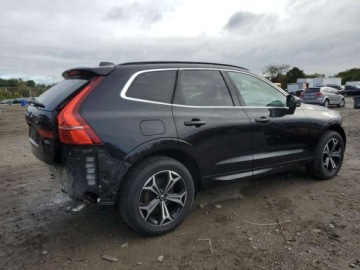 Volvo XC60 II 2022 Volvo XC 60 B5 Momentum 2022 2.0 Benzyna 247KM, zdjęcie 3